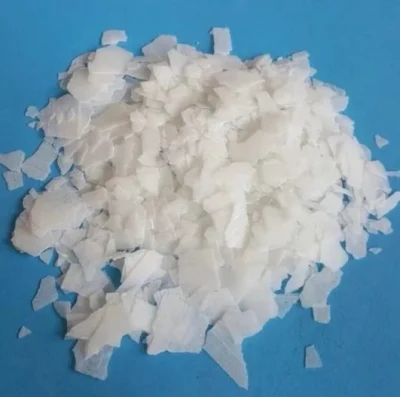 Prix ​​du marché de l'hydroxyde de sodium Naoh Flakes Prix de la soude caustique solide par tonne Chine